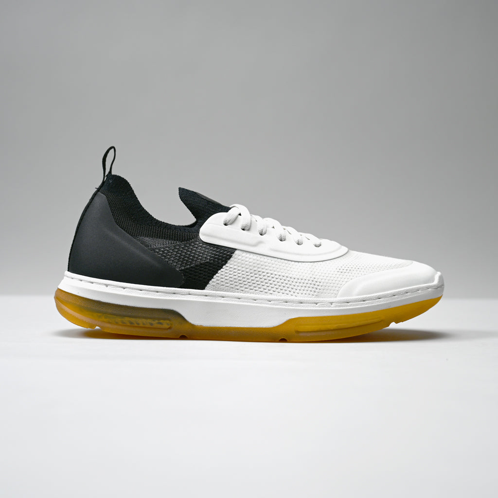bangr black/white +gum pickleball shoe