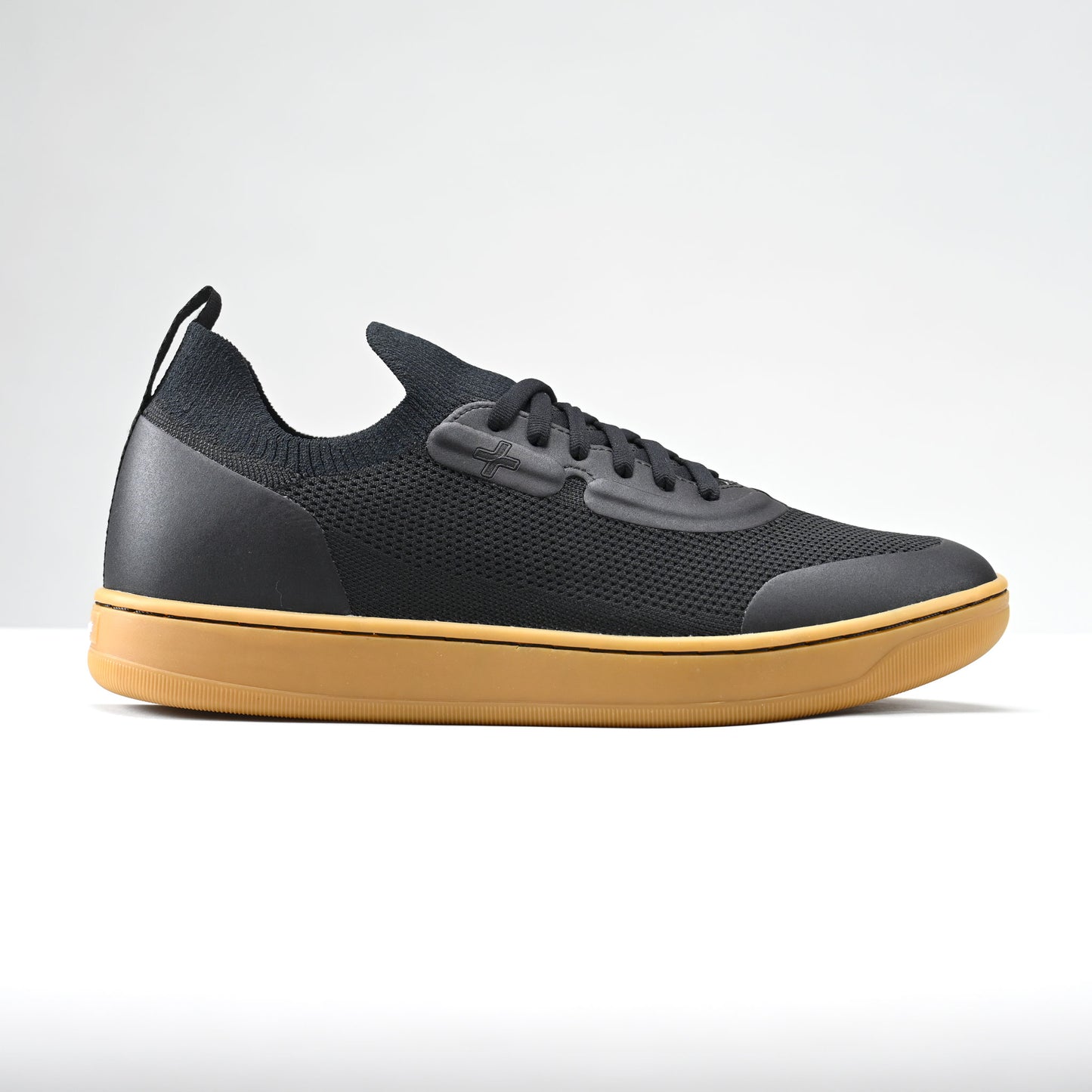skiff2 Black+Gum