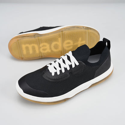 Skiff Black White Gum